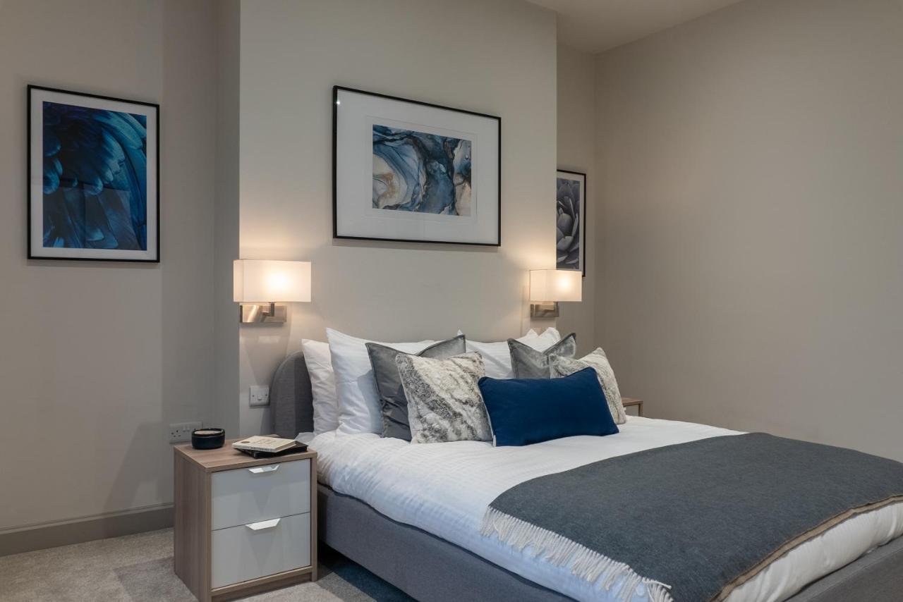 Spring Mount Huge Luxury Full Apartment- Harrogate Centre-Two Extremely Comfy Kingsize Bedrooms-Fully Equipped Modern Kitchen-Cosy Living Room With Huge Tv Εξωτερικό φωτογραφία